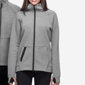 Elevate NEW Jacket *FLAWED Heather Grey Small Kariba Knit Performance Outerwear